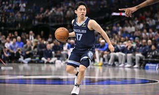 布伦森半场26分创赛季新高，常规赛25+次数比肩甜瓜